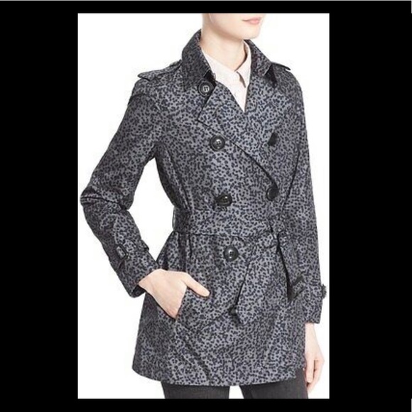 SOLD Burberry Kerrington Lightweight Trench Storm Blue - Picture 4 of 6